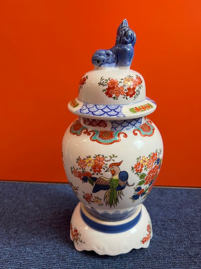 1348 九谷焼 良山作 染錦花鳥図壺 獅子蓋 三段壺 飾り壺