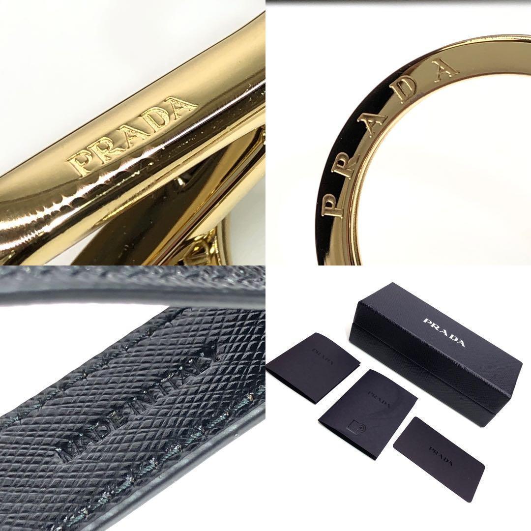 未使用✨日本未入荷 箱付 プラダ サフィアーノ ロゴプレート付き キーリング