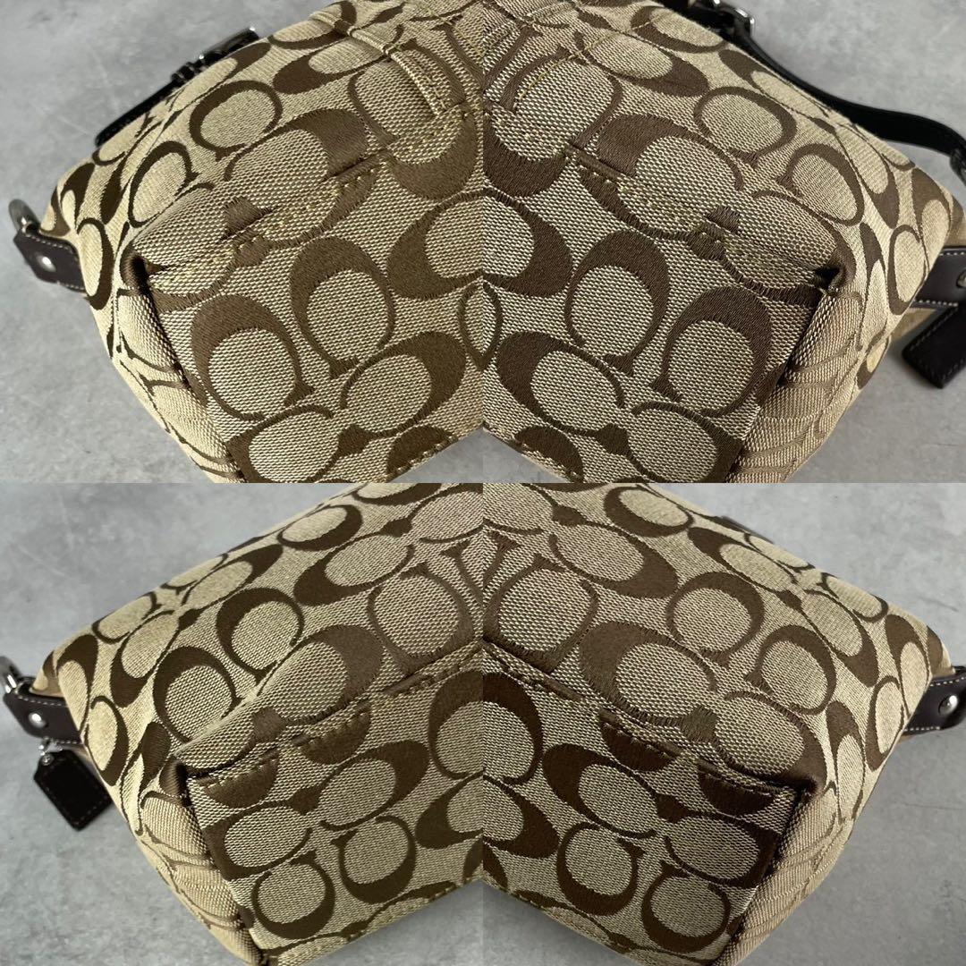 COACH コーチ　シグネチャー　キャンバス　アクセサリーポーチ　ハンドバッグ