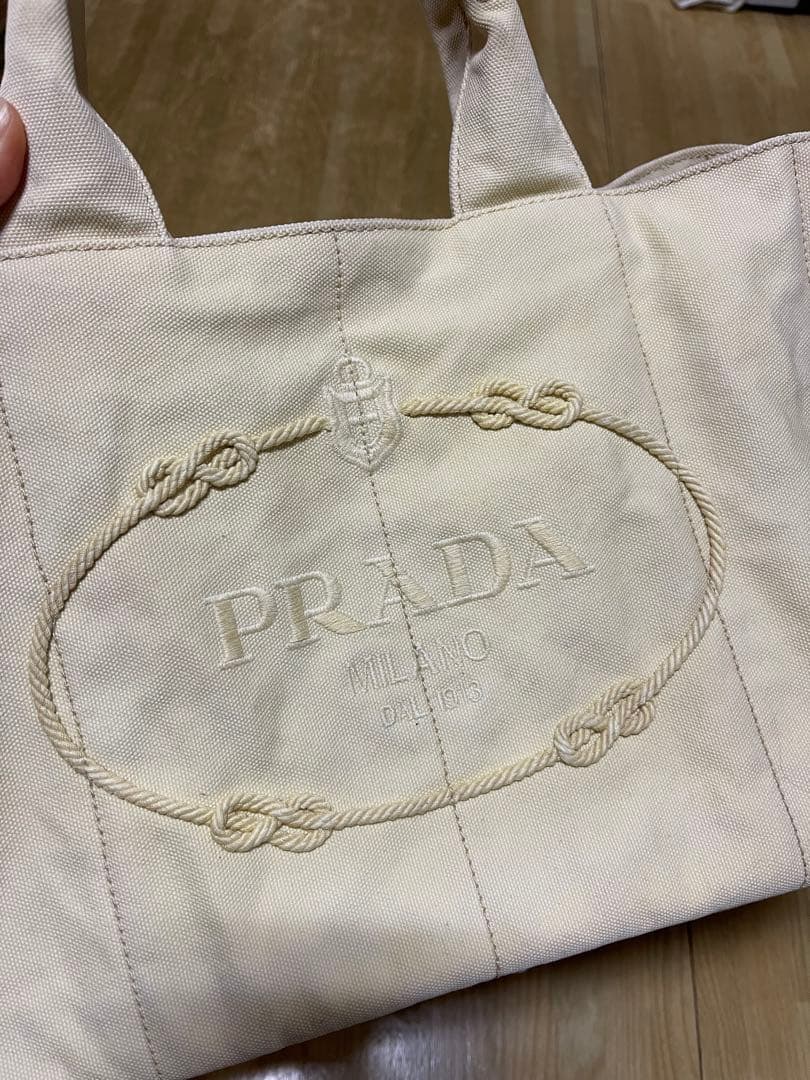 PRADA カナパ　ハンドバッグ　ベージュ