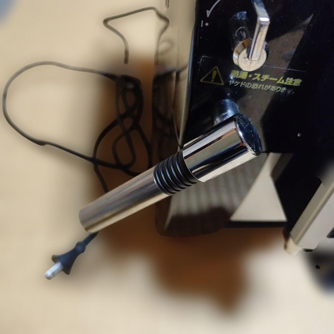 De'Longhi Magnifica S プラスエスプレッソマシン