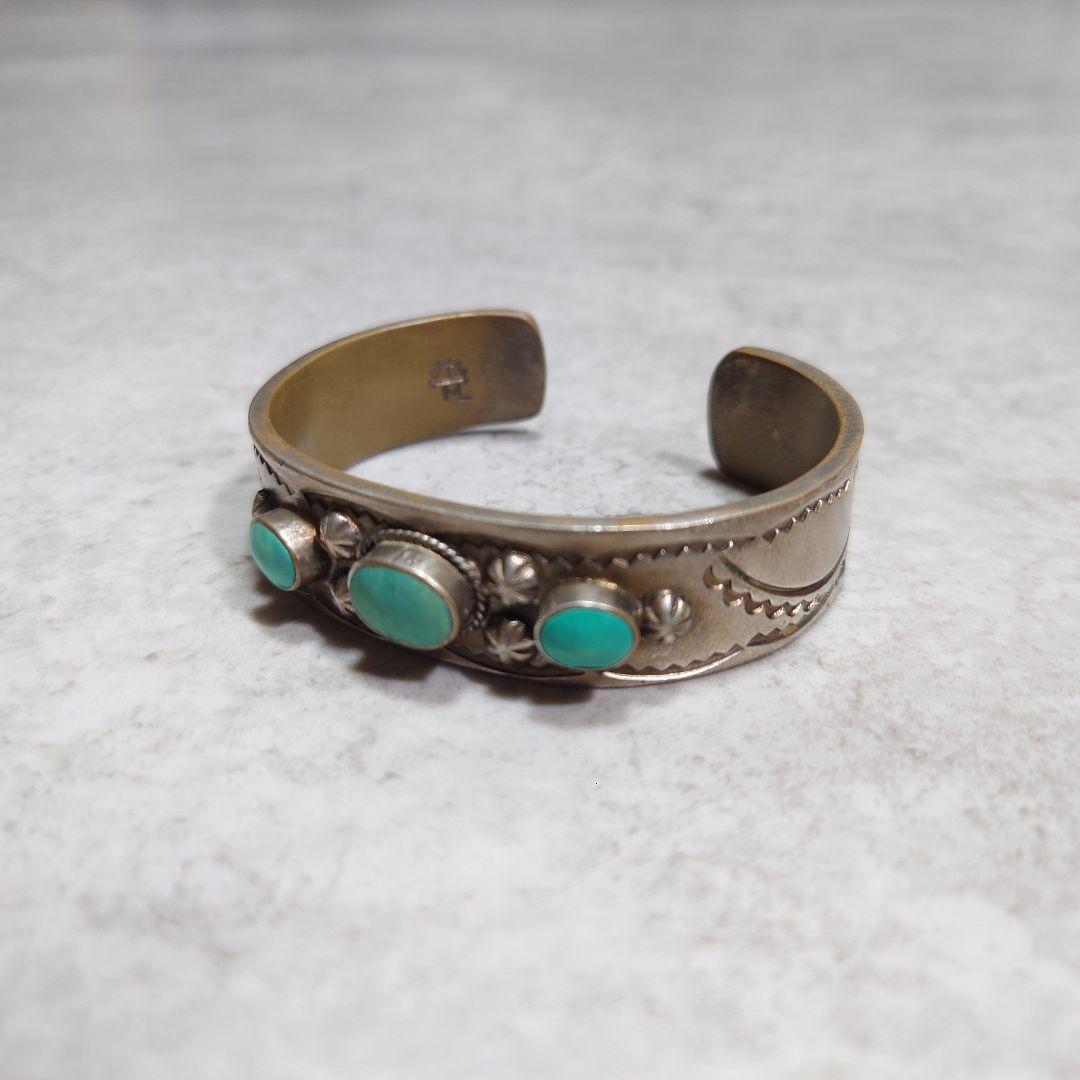 NAVAJO ナバホ 3連ターコイズ スタンプワークバングル