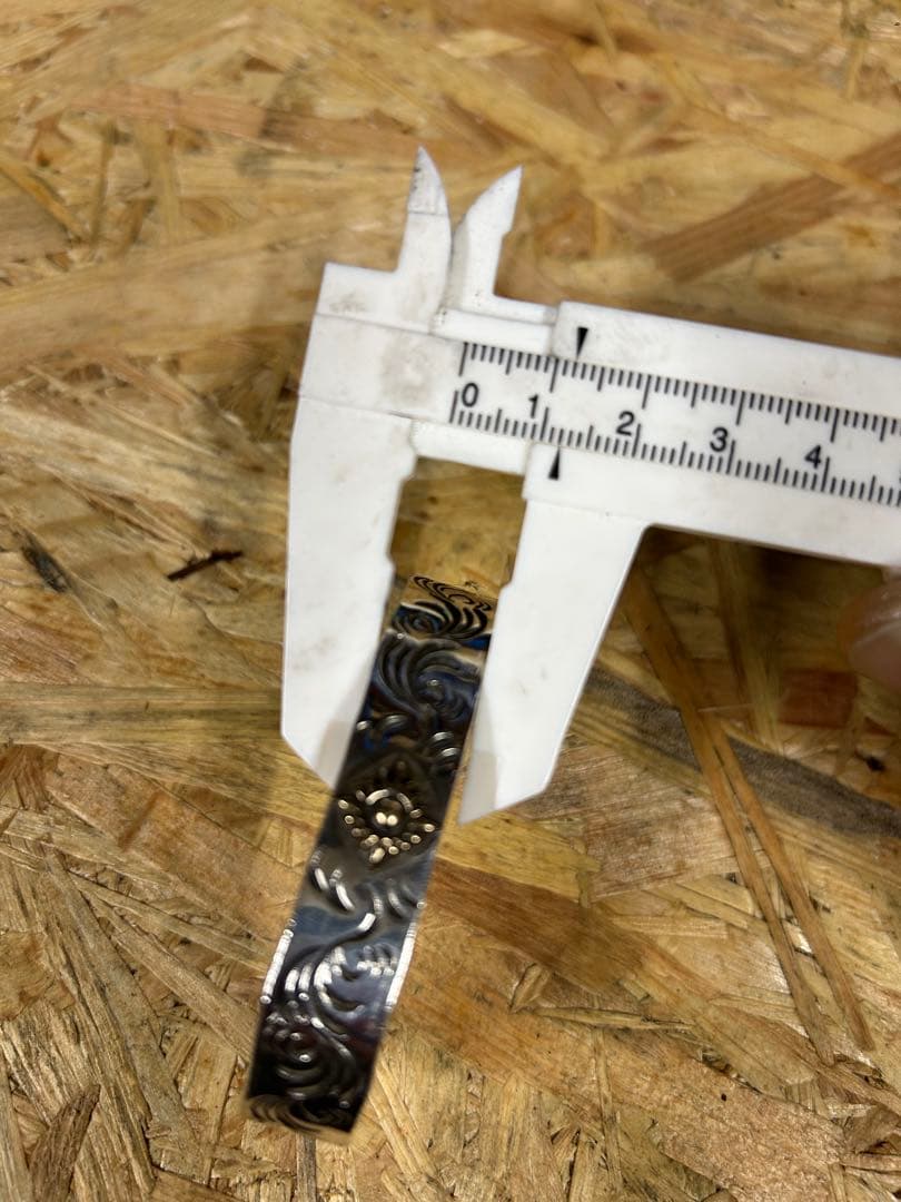 ARIZONA FREEDOM バングル 太陽神 唐草 シルバー925 L相当