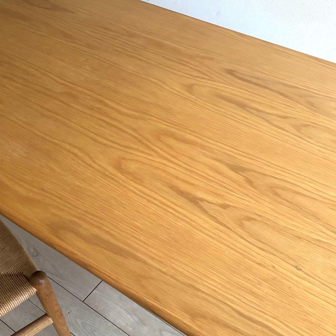 ハンス・ウェグナー　クロスレッグテーブル