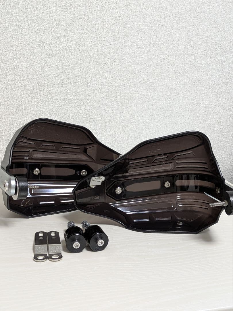 【ZETA】エクスプローラー ウィンドシールドと【カエディア】ハンドガード