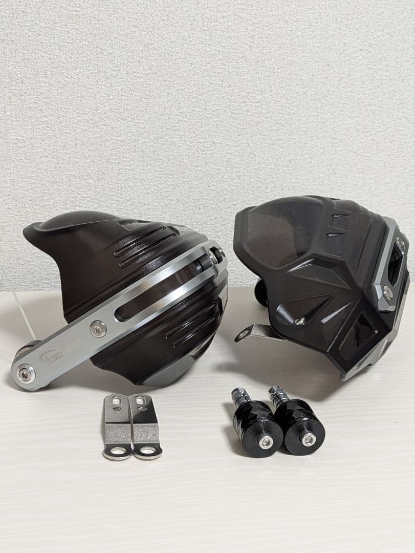 【ZETA】エクスプローラー ウィンドシールドと【カエディア】ハンドガード