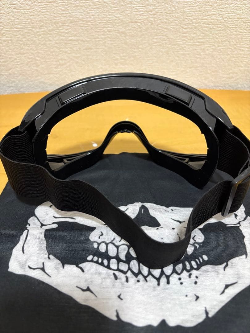 新品！スペースヘルメットLサイズ　ブラック　ゴーグル、ケース付きnobudz風