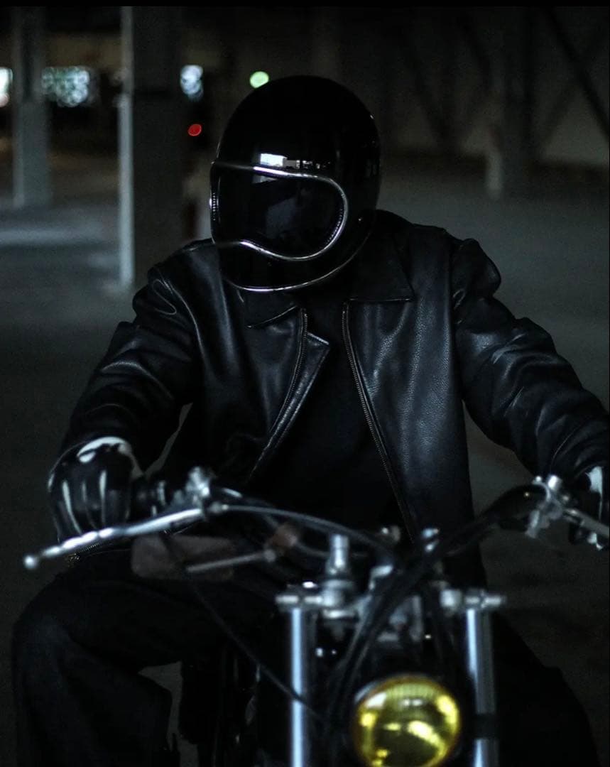 新品！スペースヘルメットLサイズ　ブラック　ゴーグル、ケース付きnobudz風