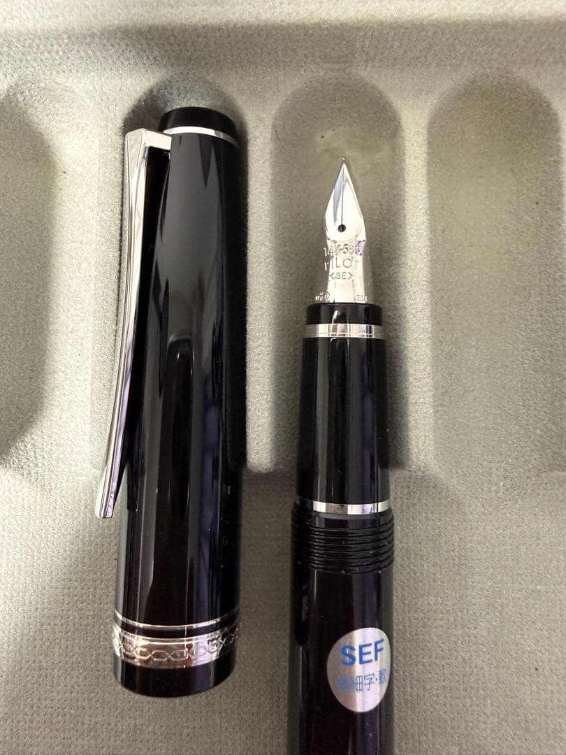 PILOT エラボー 樹脂 万年筆 SEF 極細字・軟 ※調整済