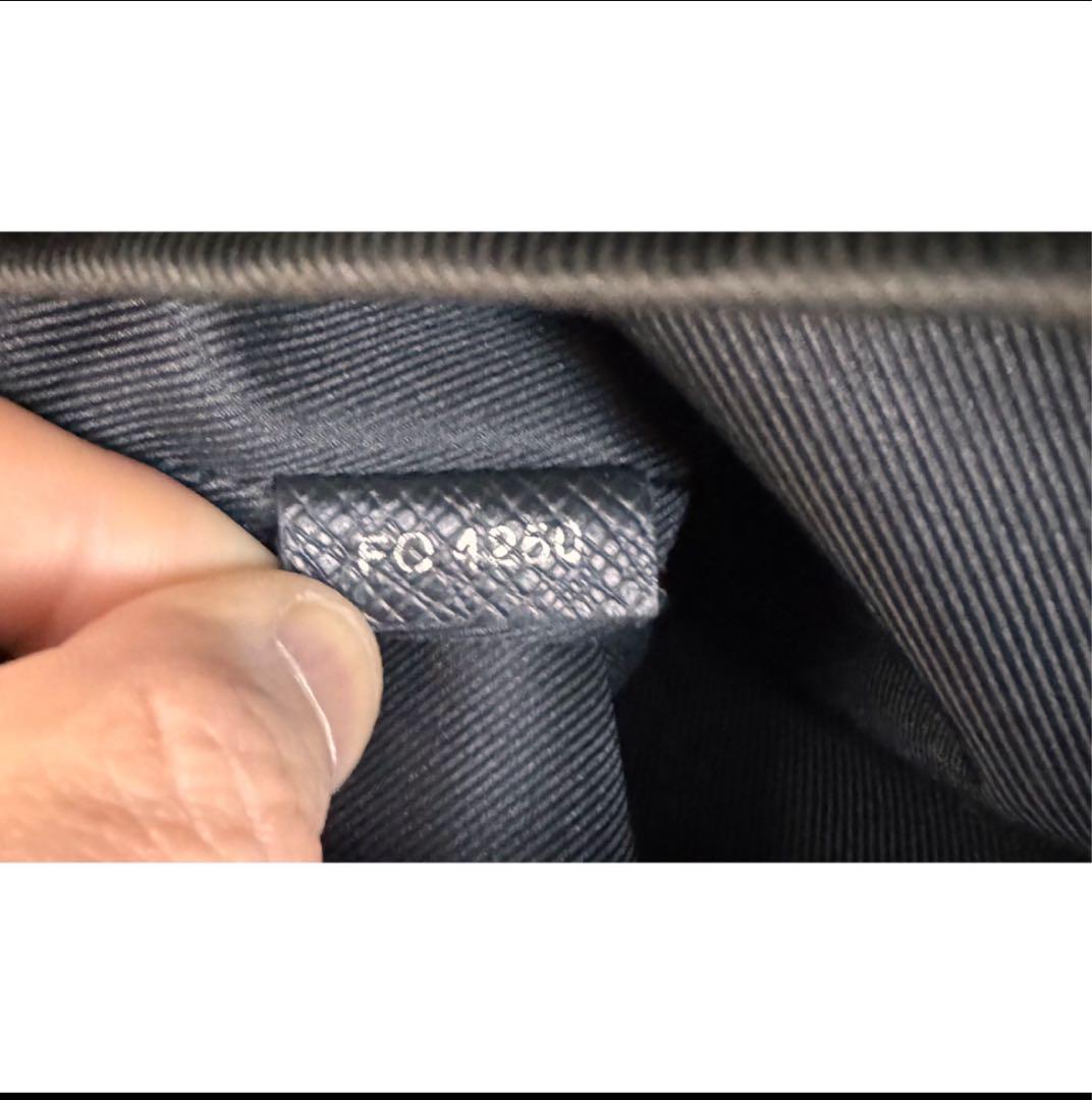 ルイヴィトン アウトドア メッセンジャーPM ショルダーバッグ