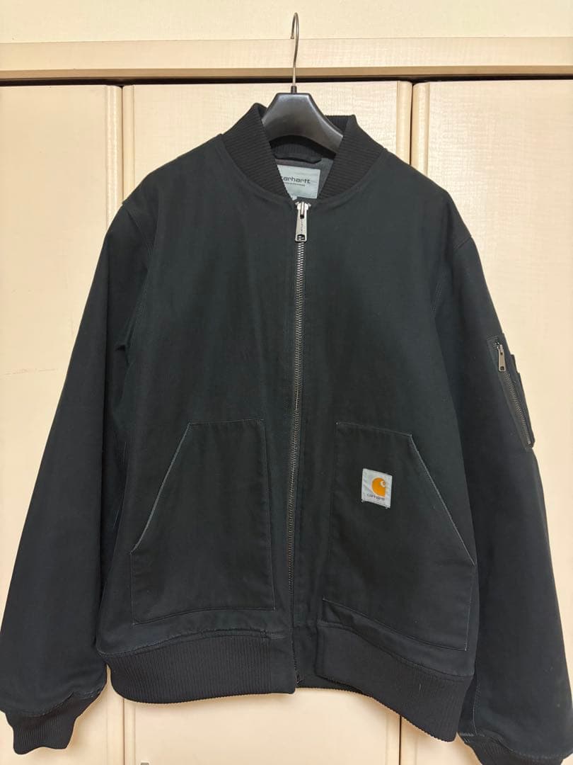 最終値下げCarhartt WIP 黒 ボンバージャケット
