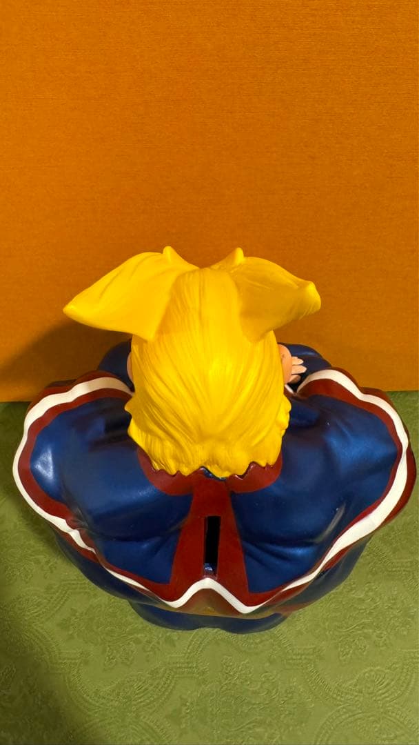 貯金箱　オールマイト　僕のヒーローアカデミア