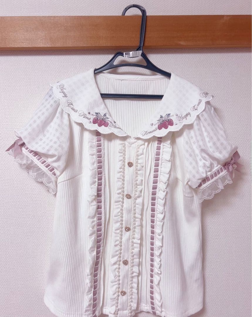 LIZLISA ストロベリー刺繍セーラーリブブラウス ピンク
