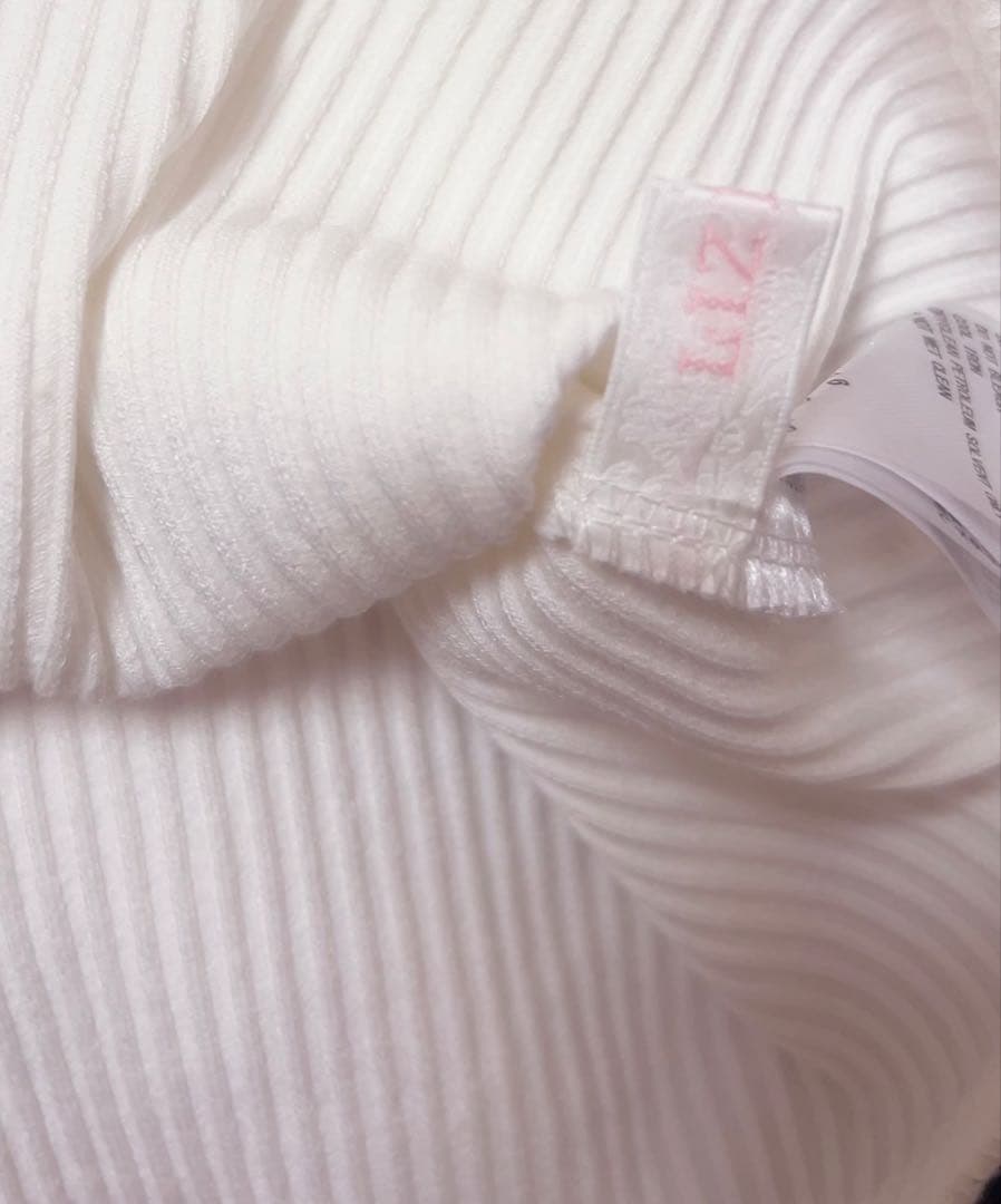 LIZLISA ストロベリー刺繍セーラーリブブラウス ピンク