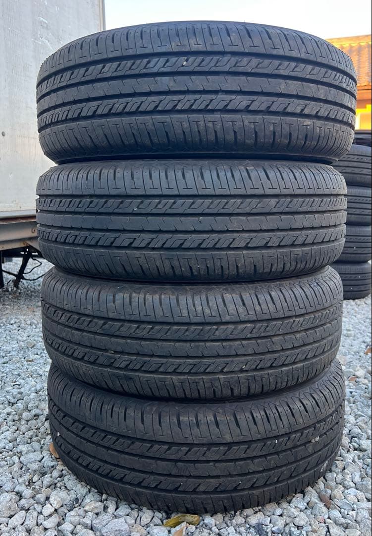 セイバーリング　sl201 205/60r16 24年製　バリ山　イボ付き