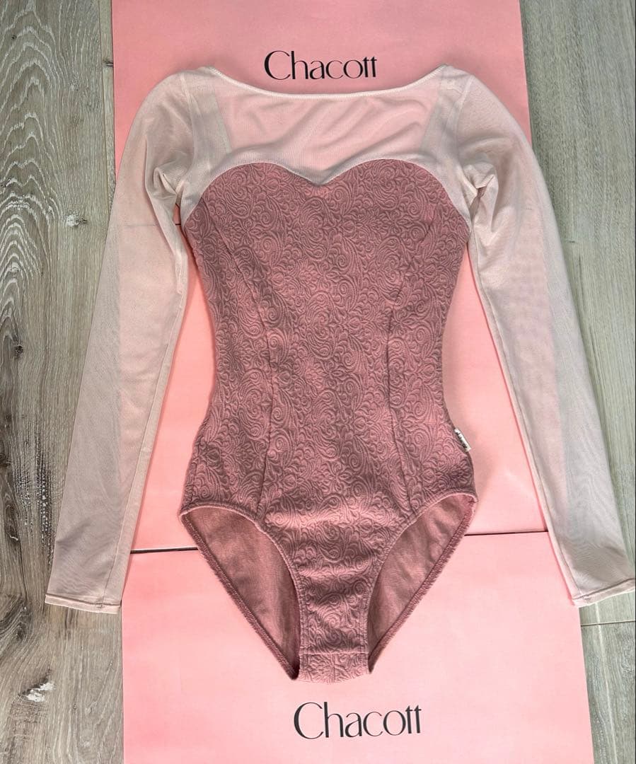 まよ チャコットフリードNela Lineレオタード