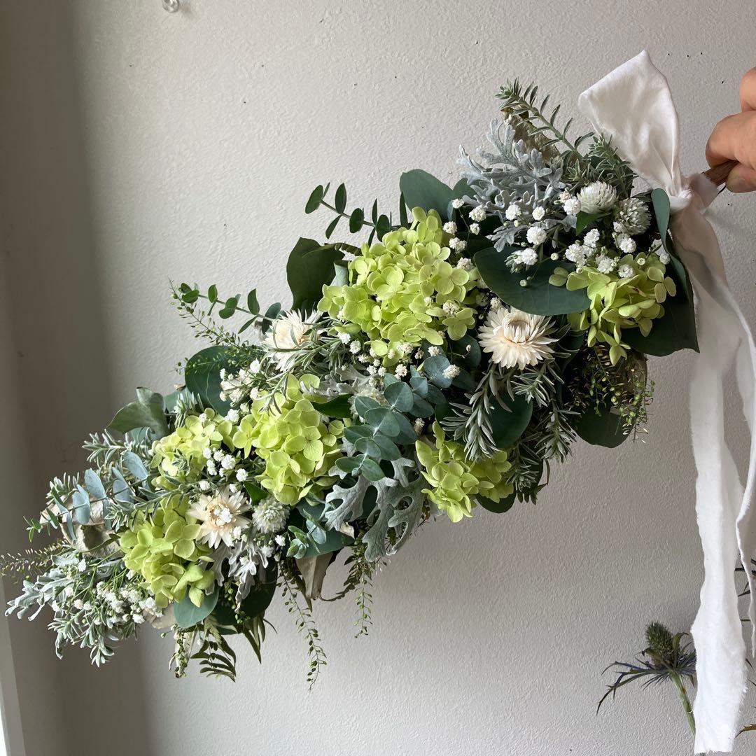 アナベルとユーカリのホワイトグリーンな2Wayガーランド　貝細工　千日紅