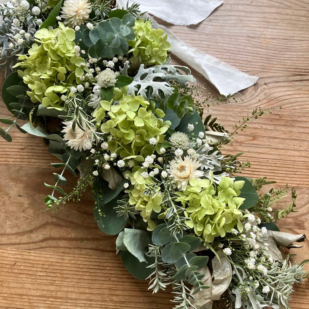 アナベルとユーカリのホワイトグリーンな2Wayガーランド　貝細工　千日紅