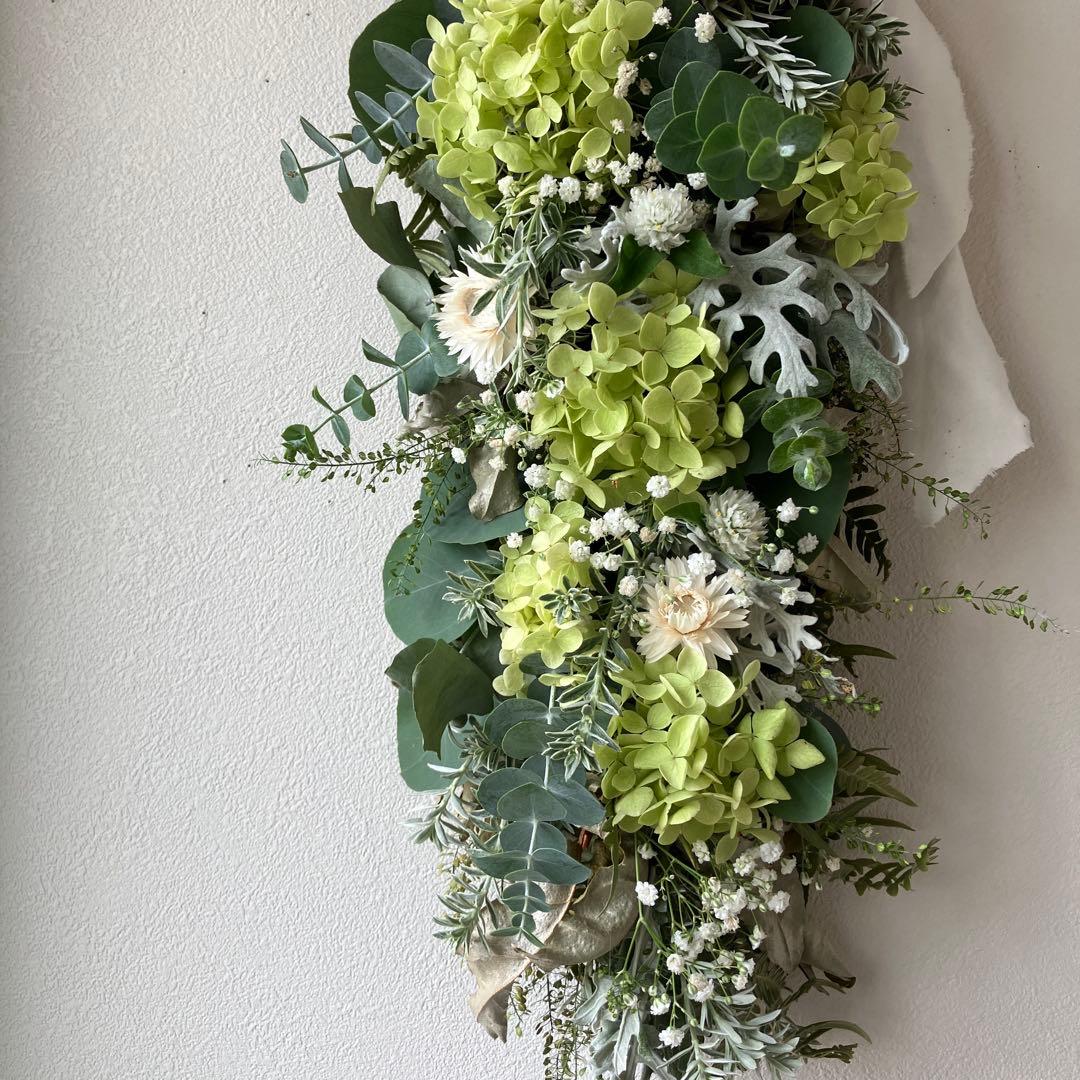 アナベルとユーカリのホワイトグリーンな2Wayガーランド　貝細工　千日紅