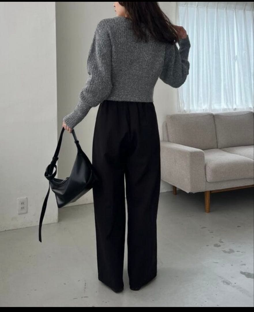 完売　裾ジップ　ラメプルオーバー　グレー　CAPRICIEUX LE'MAGE