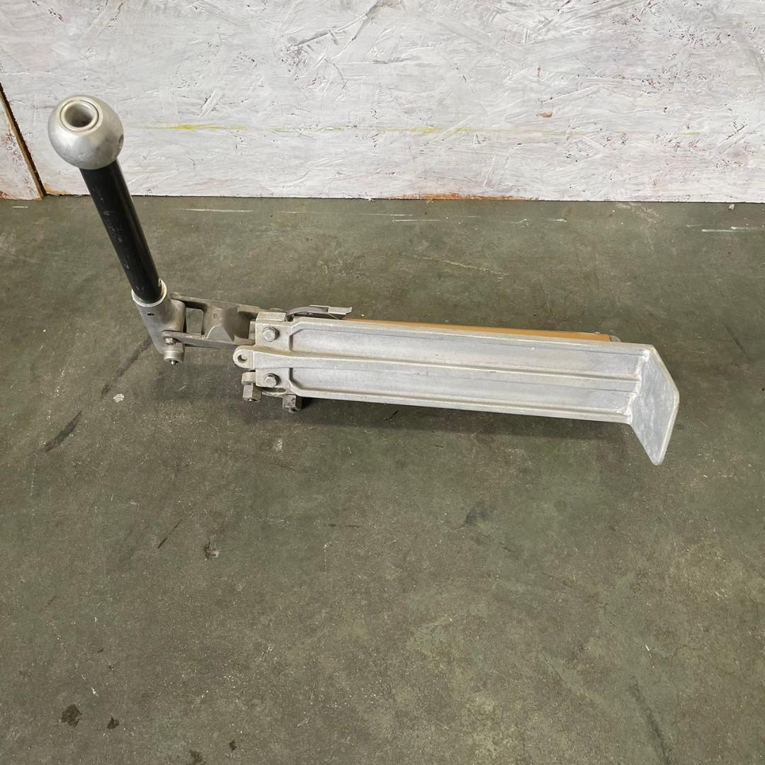 ローディングポンプ F-18