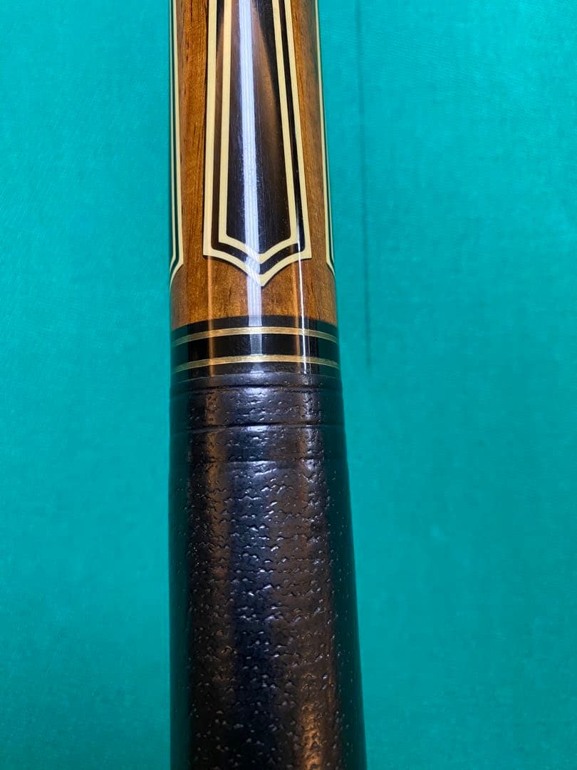 Predator 1st Edition ビリヤードキュー