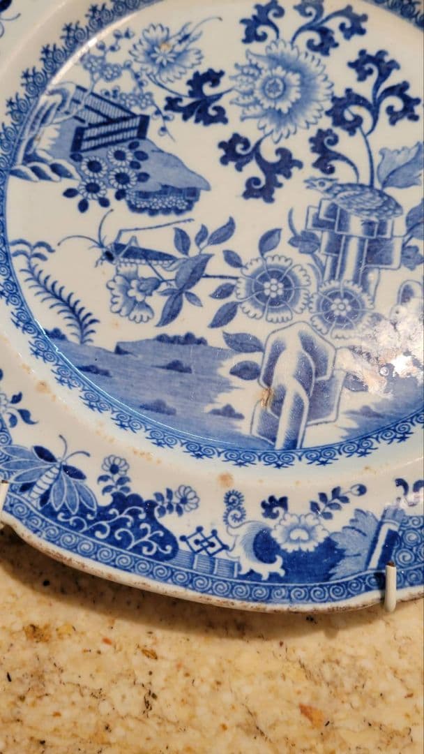 スポードのウィローパターン皿