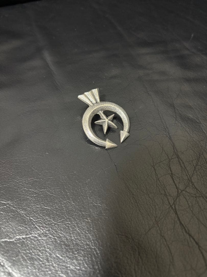 Nadjaナジャ ペンダントトップ サンドキャスト SILVER 925