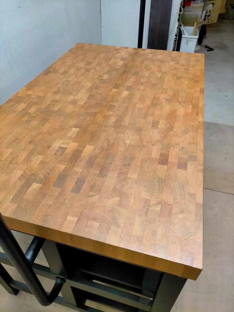 美品 VADHOLMA　アイランドキッチン 送料無料　75009-3-100