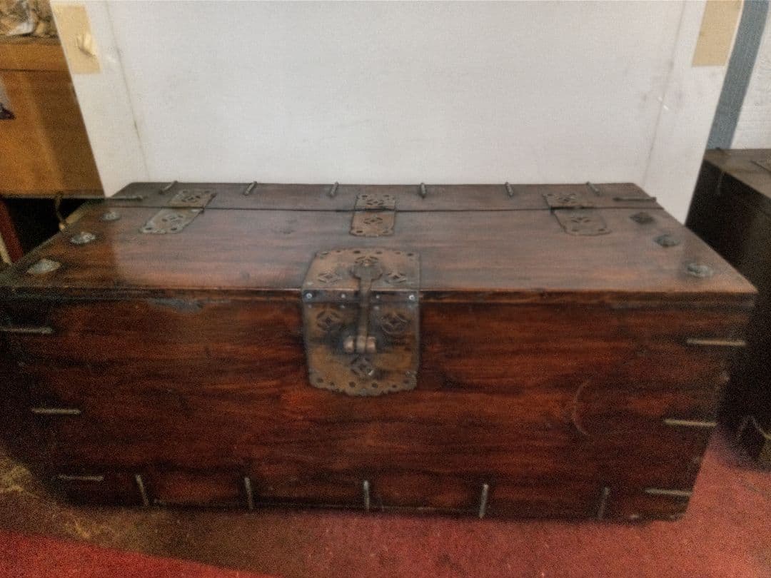 李朝家具　トンケ　ダークブラウン　木製アジアン収納箱