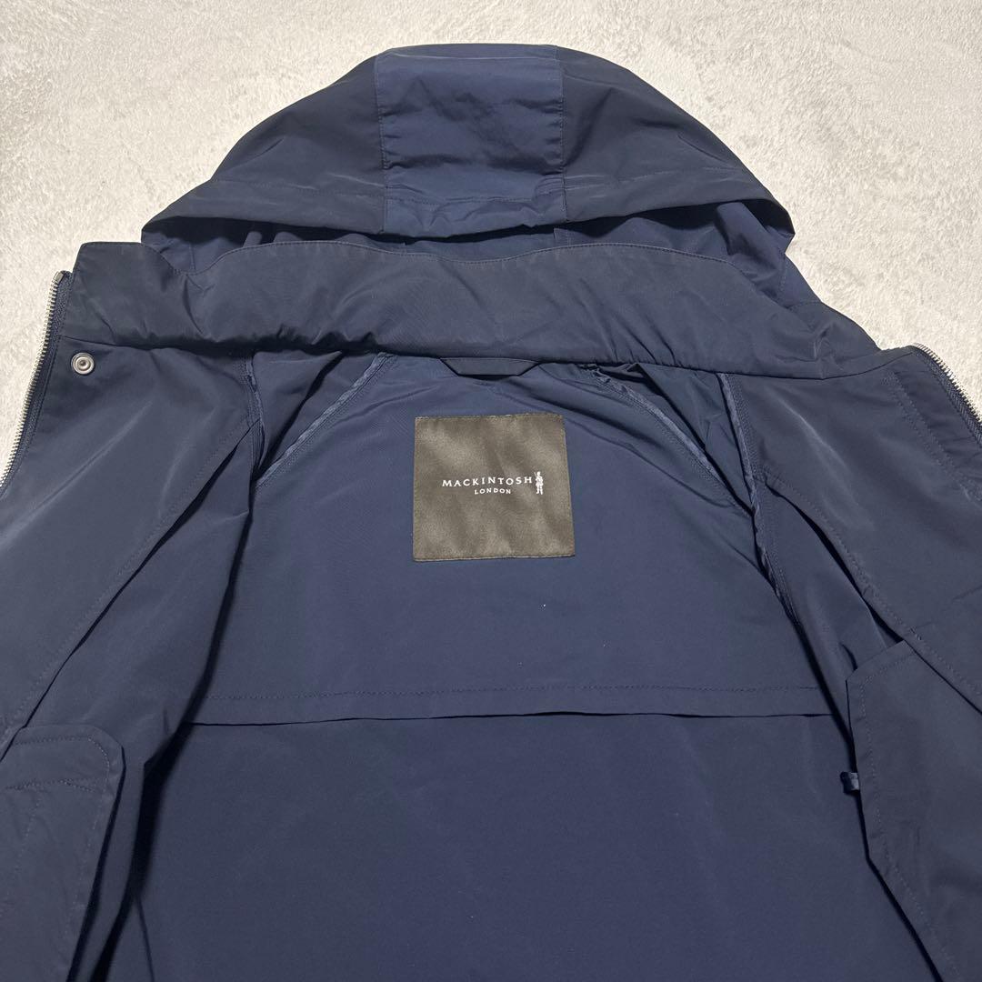 美品 マッキントッシュロンドン マウンテンパーカー 42 ネイビー 撥水 ジップ