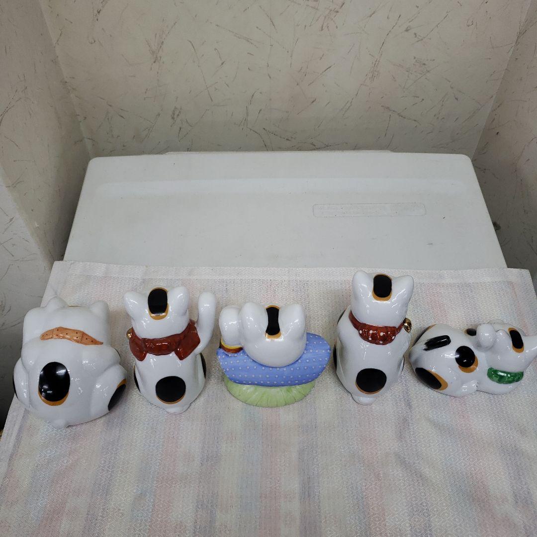 蔵出し　新品招き猫の陶器置物 伝統みけ猫 5体セット　手作り
