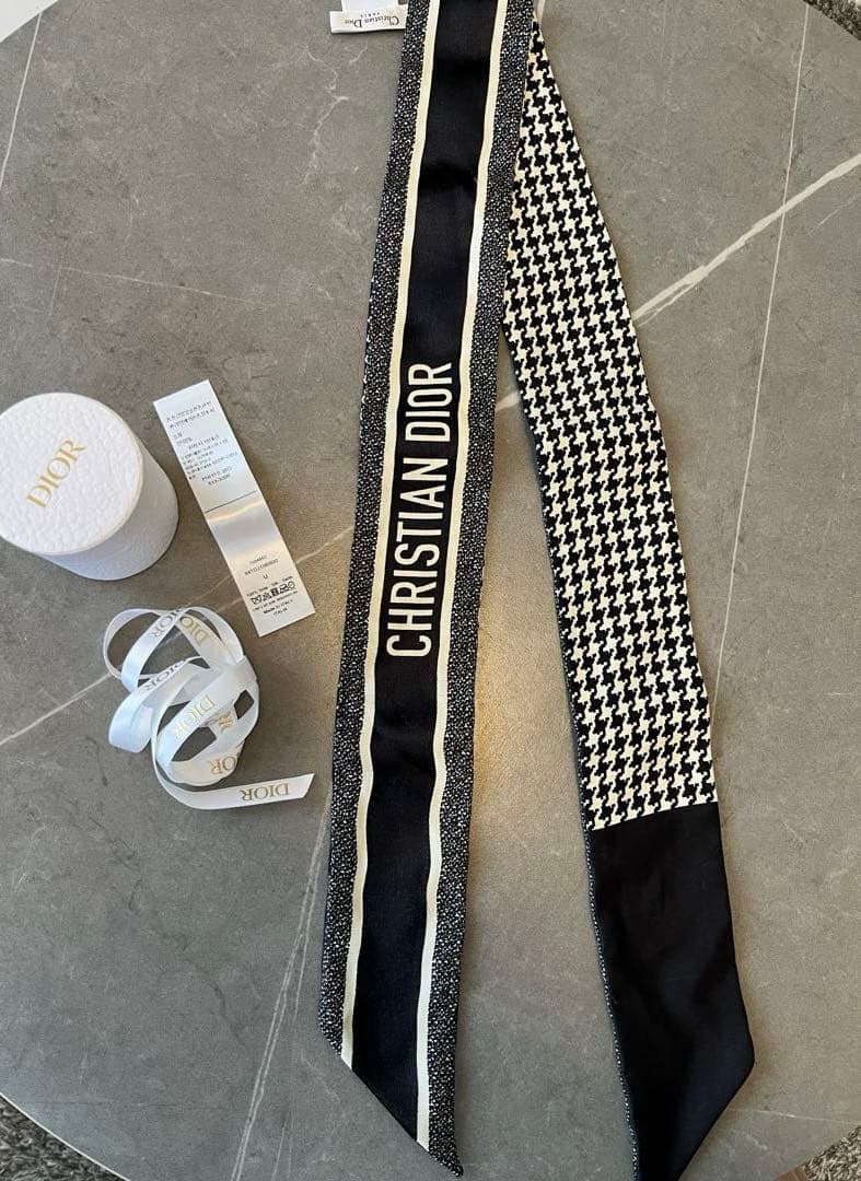 ディオール♡ ハウンドトゥース ミッツァ　スカーフ