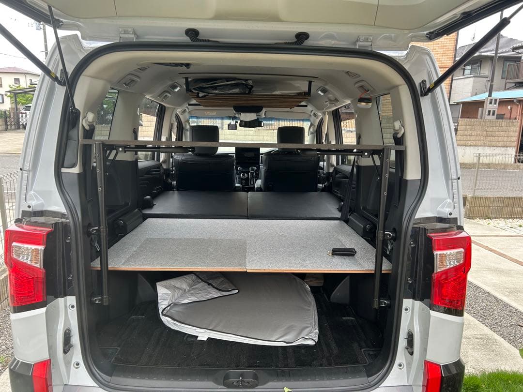 デリカD5 車内棚　テーブル　車中泊