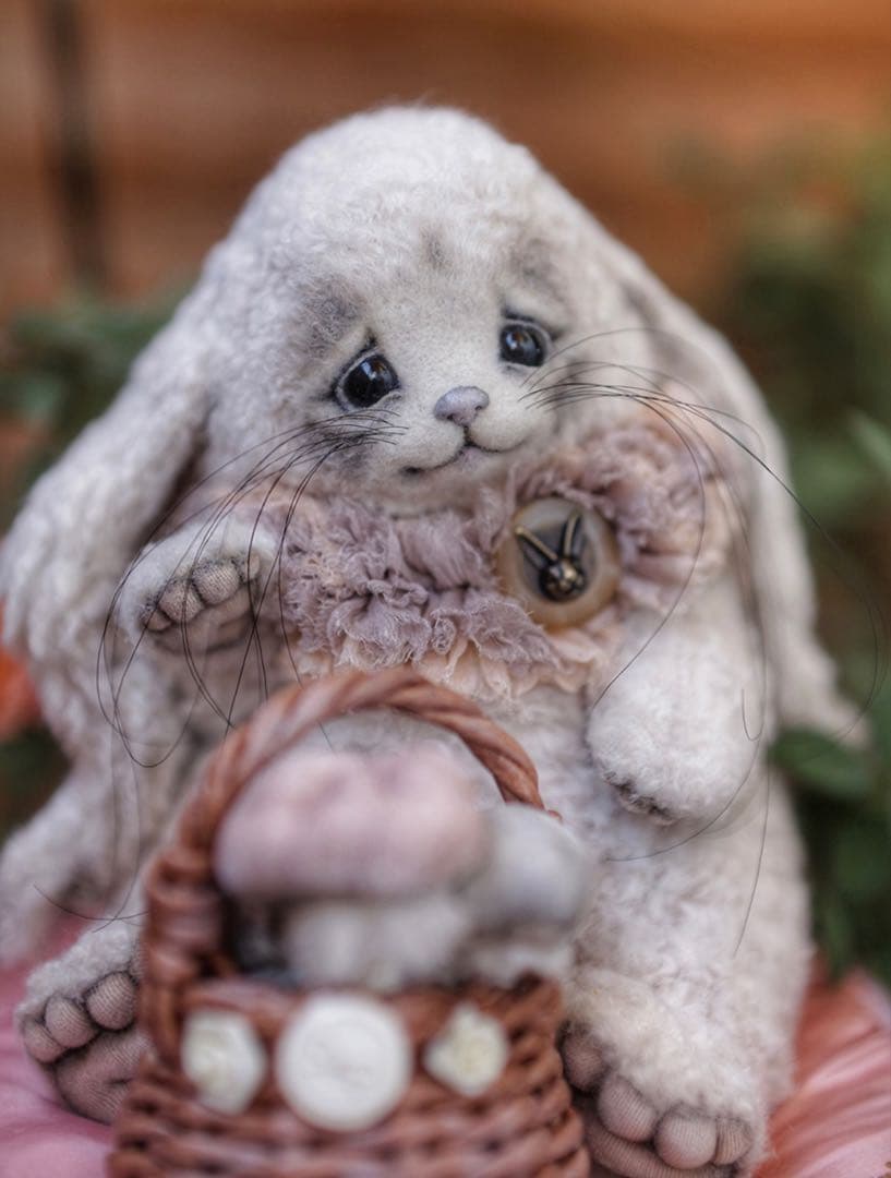 海外作家様作　アートドール　うさぎ