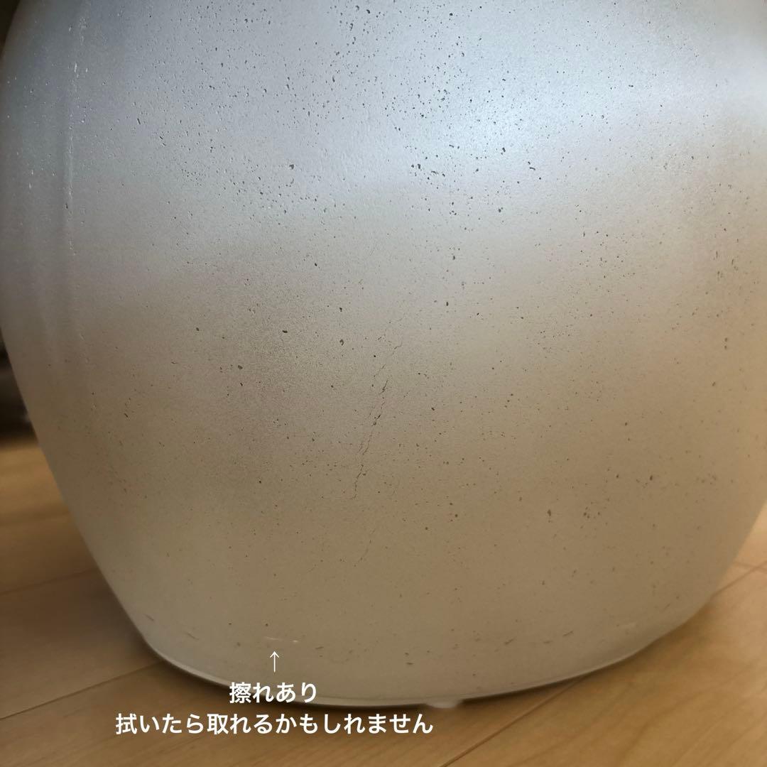 ボーコンセプトコーヒーテーブルセンター　リビングテーブルコンクリートグレーガラス