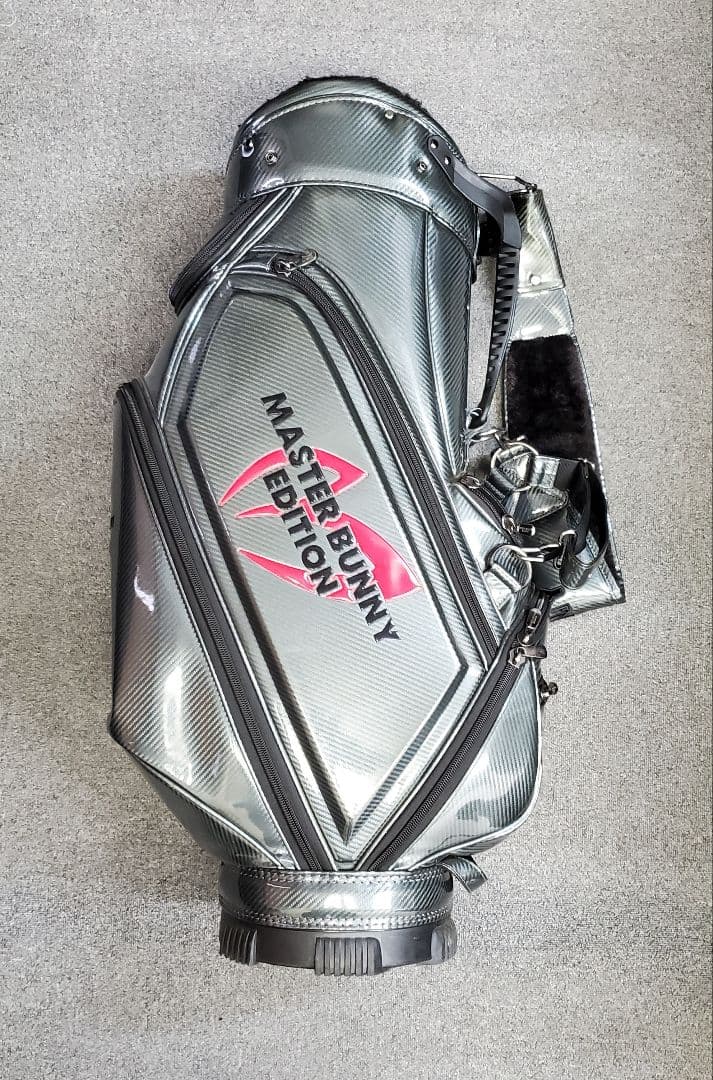 MASTER BUNNY EDITION ゴルフバッグ ブラック　セパレート付き