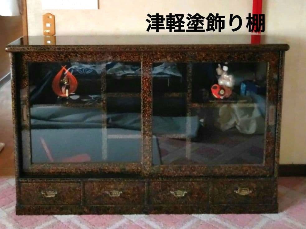 津軽塗飾り棚