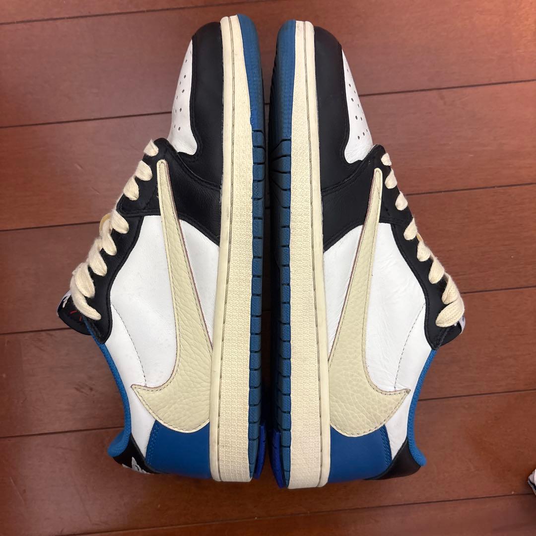 トラヴィススコット×フラグメント×ナイキ エアジョーダン1 ロー