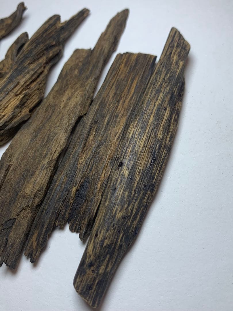 香木真南蛮 極品10.546g  高級沈香 お香 聞香用　香木 香道 伽羅•沈香