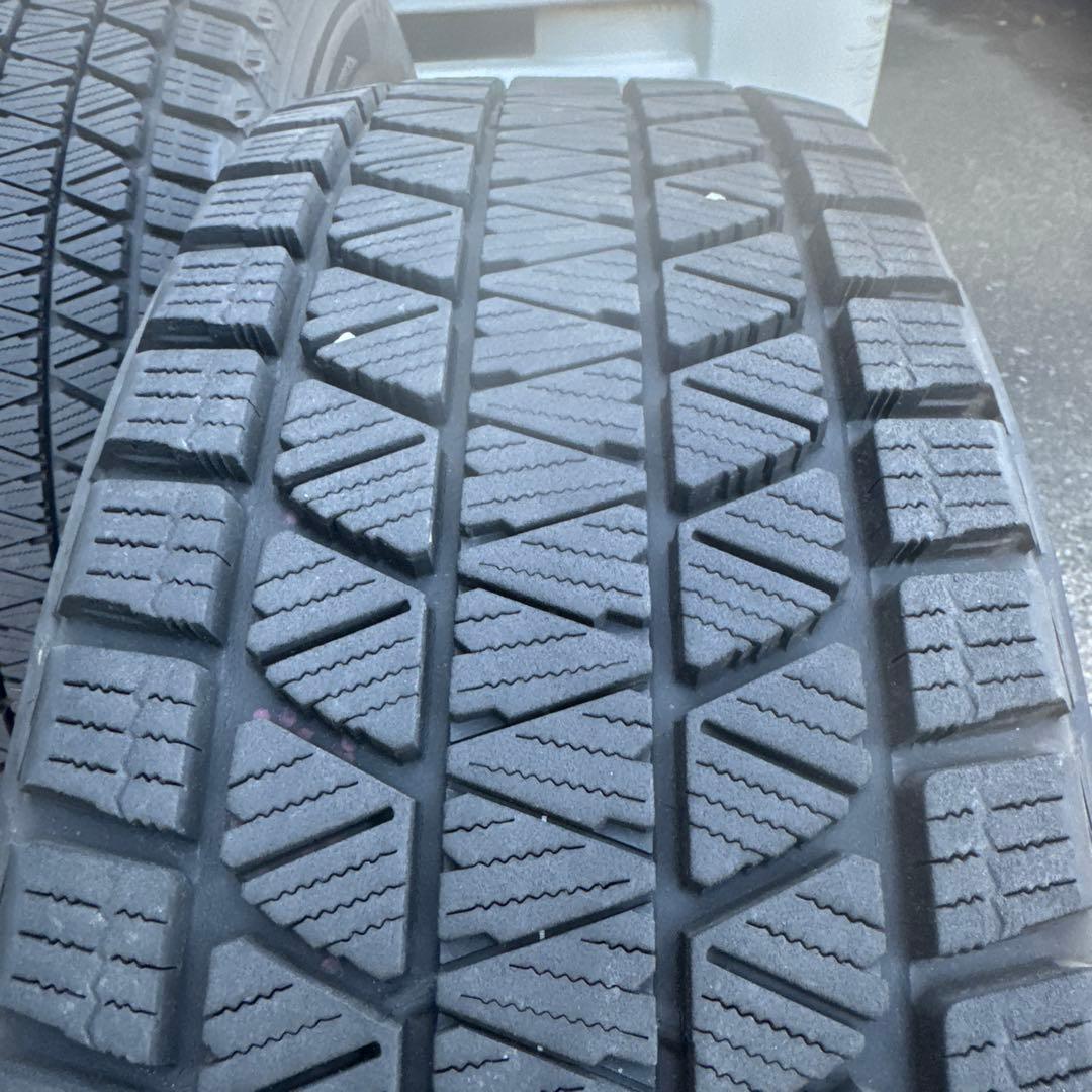 よーくん　225-65-17 スタッドレスタイヤ 4本 2021年製