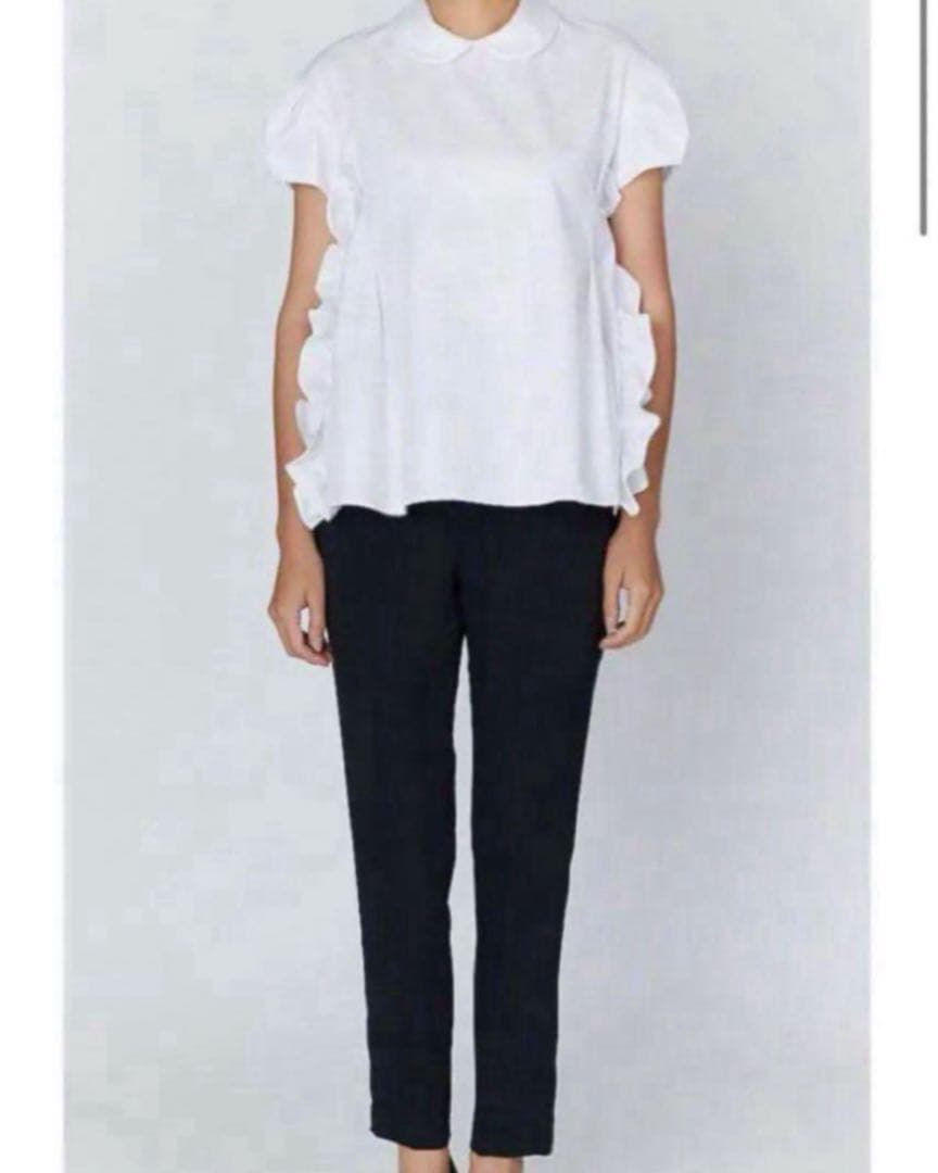 ヨーコチャン　パフスリーブラッフルブラウス　ホワイト