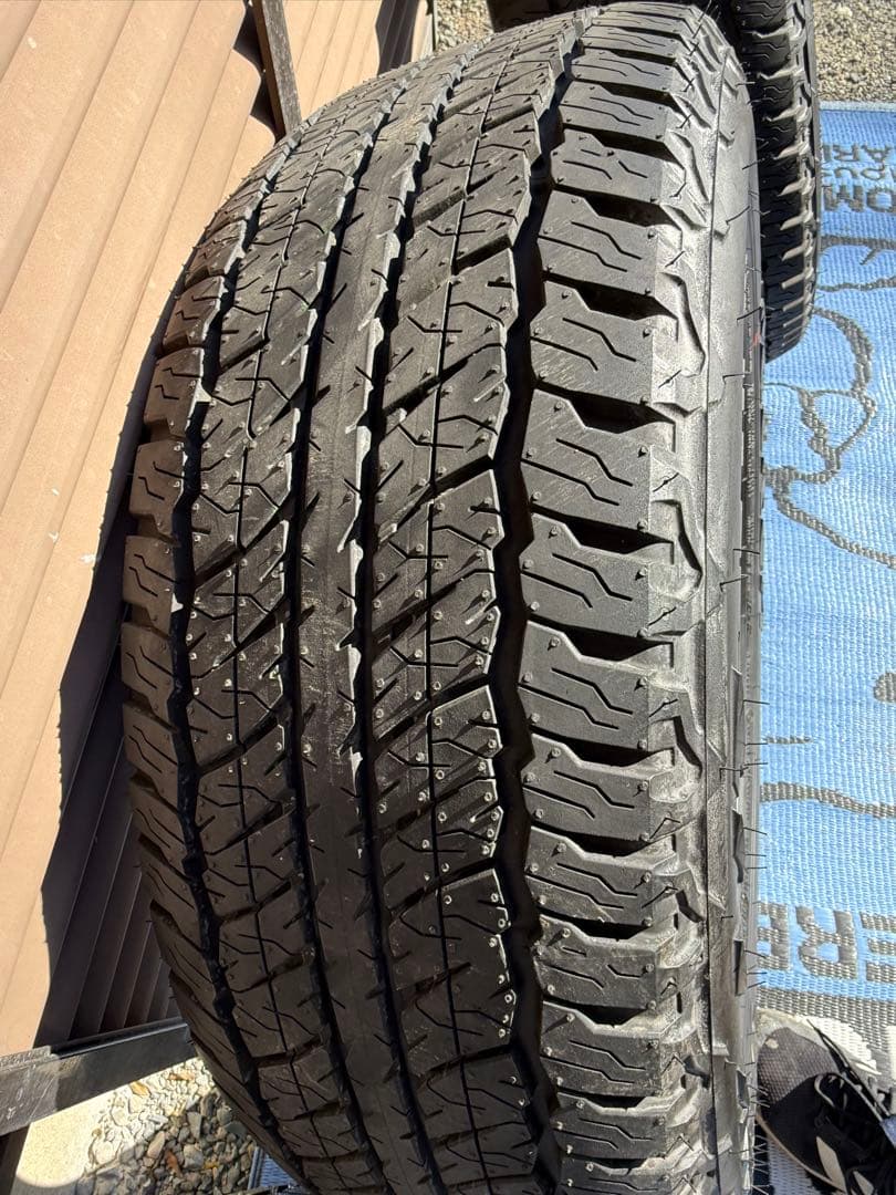 RAV4純正　225/60/18 ファルケンWILDPEAK A/T TRAIL