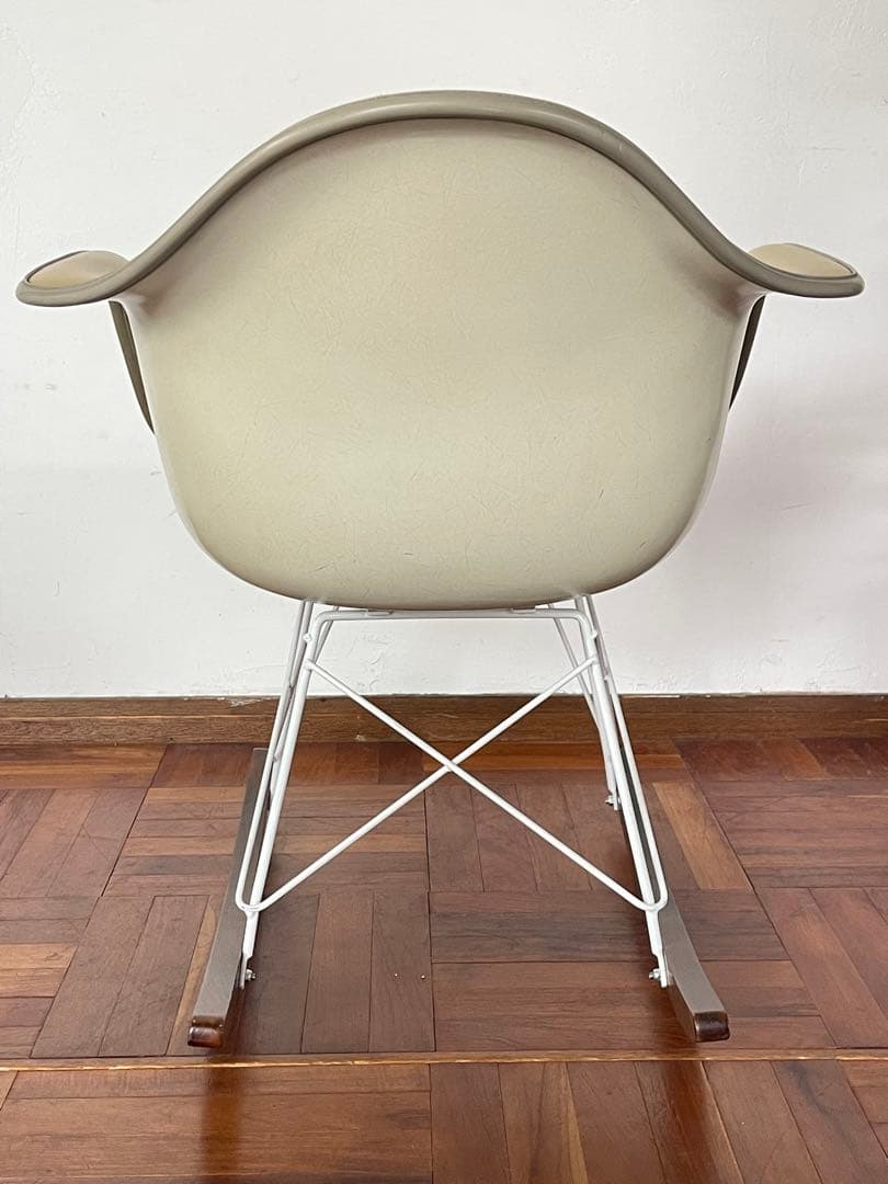 ハーマンミラー イームズ アーム シェルチェア ロッカーベース