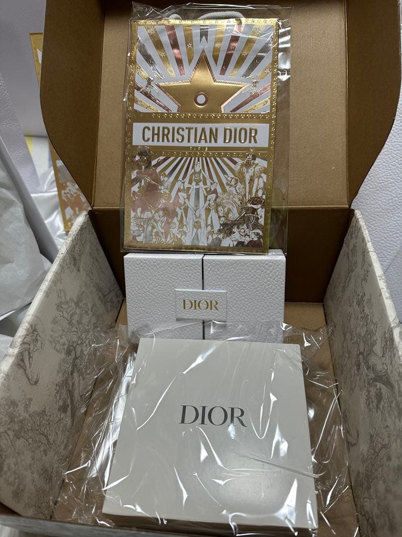 Dior 香水ジャドール4本セット・ポーチ・CDロゴミラー・ショッパー新品未使用
