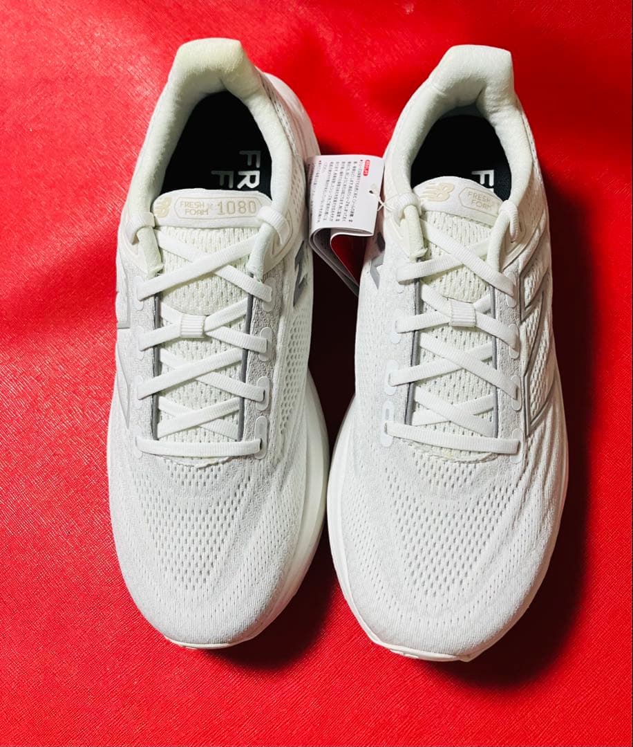 新品　26cm スニーカー　ランニングシューズ