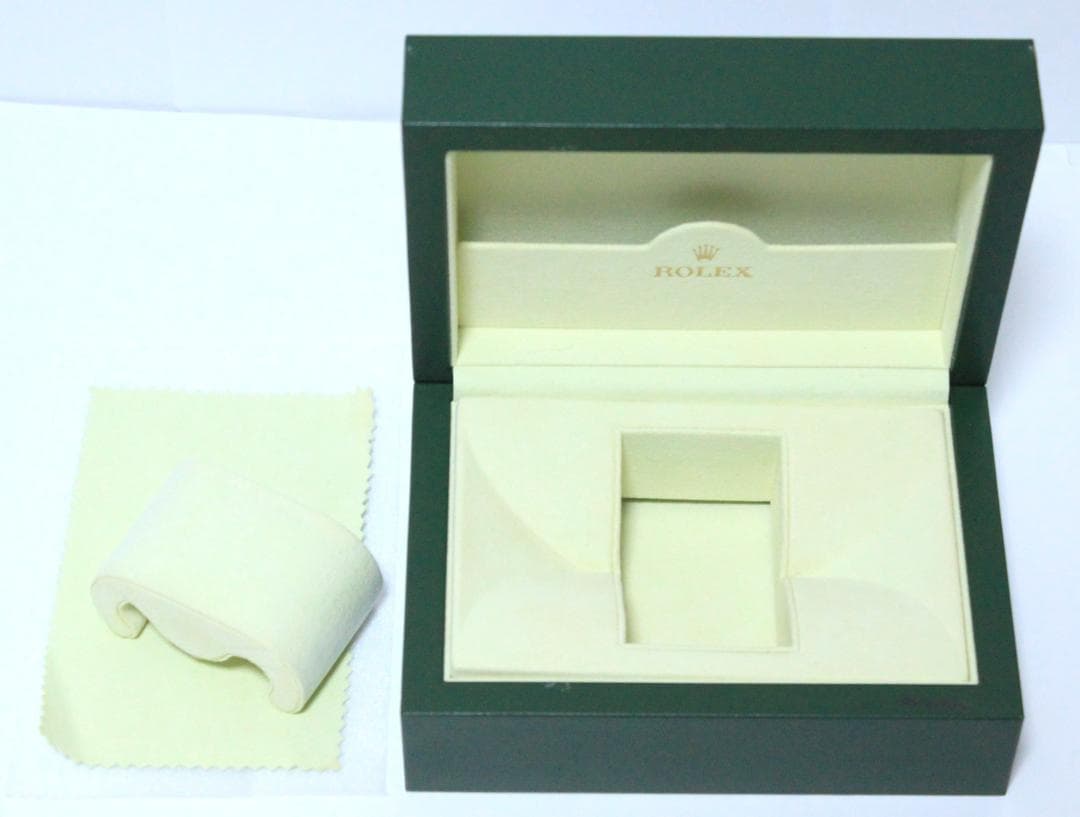 ロレックスサブマリーナーの箱など　合計９点