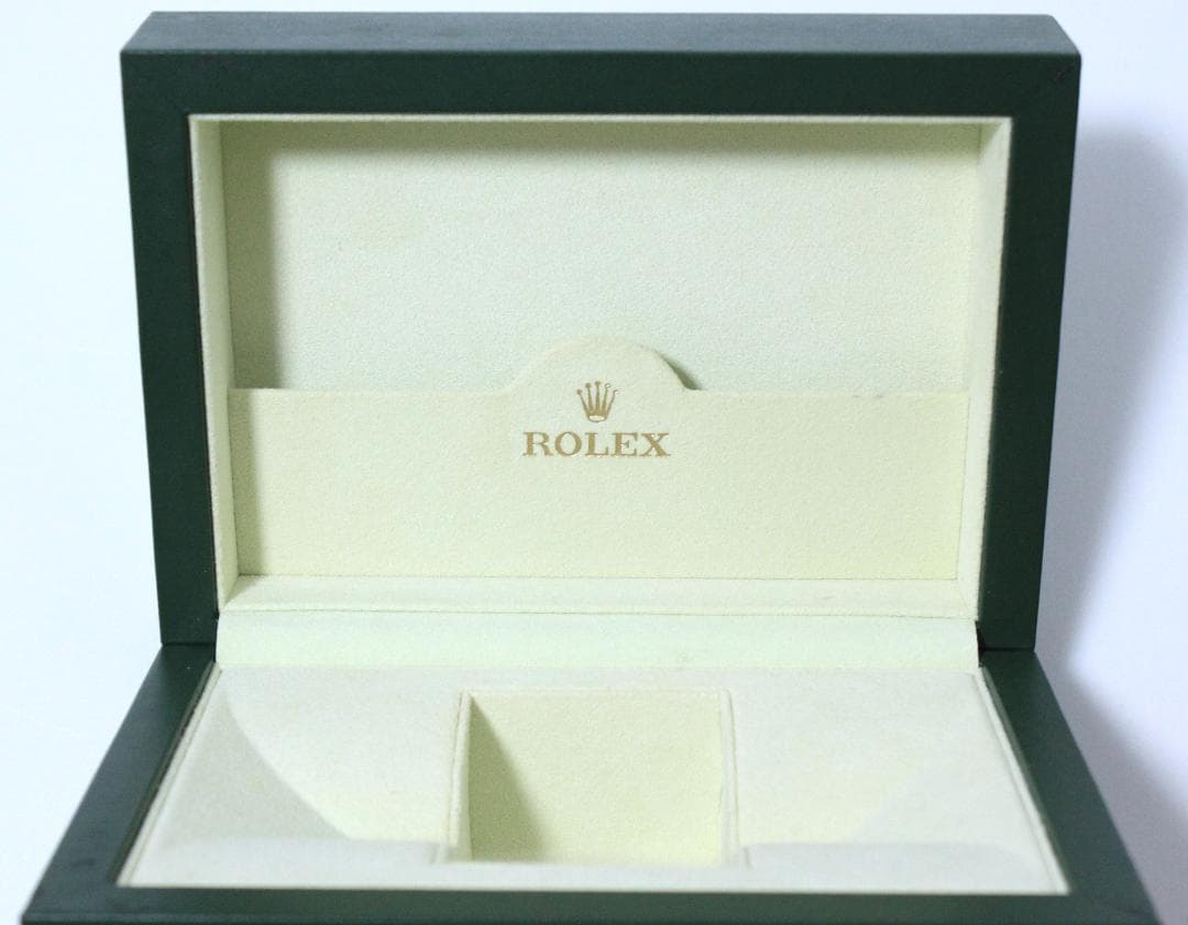 ロレックスサブマリーナーの箱など　合計９点