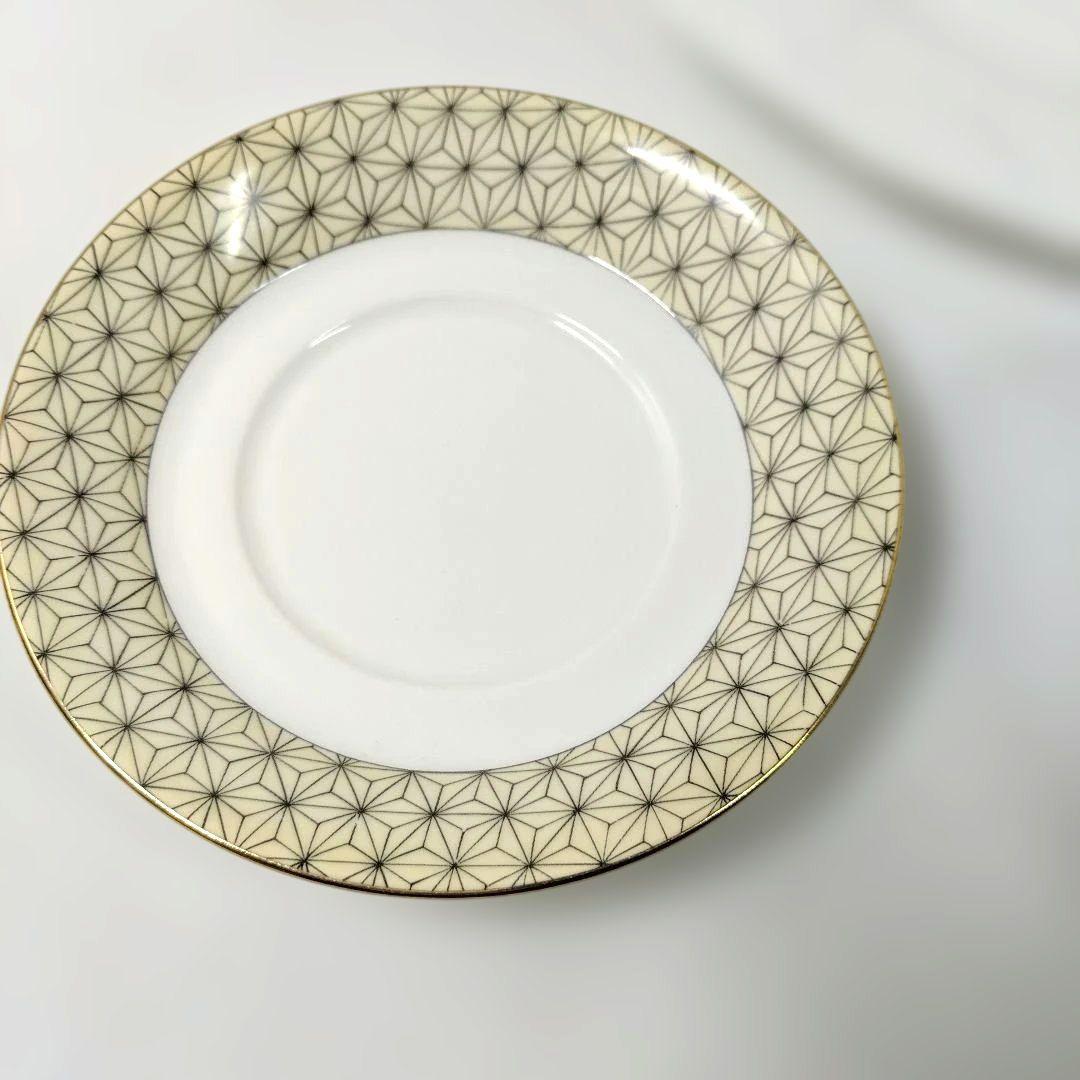 ウェッジウッド  小皿　大皿　コップセット