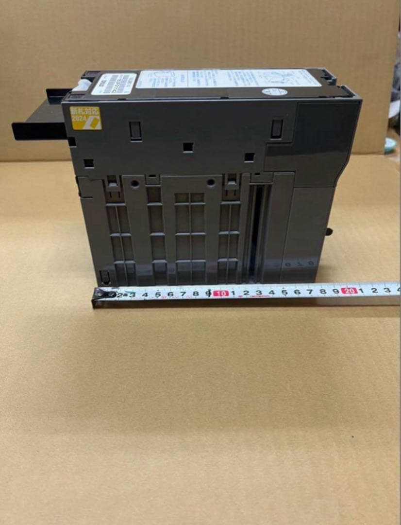 券売機　両替機　2024年新札対応識別機　グローリー等　領収書OK